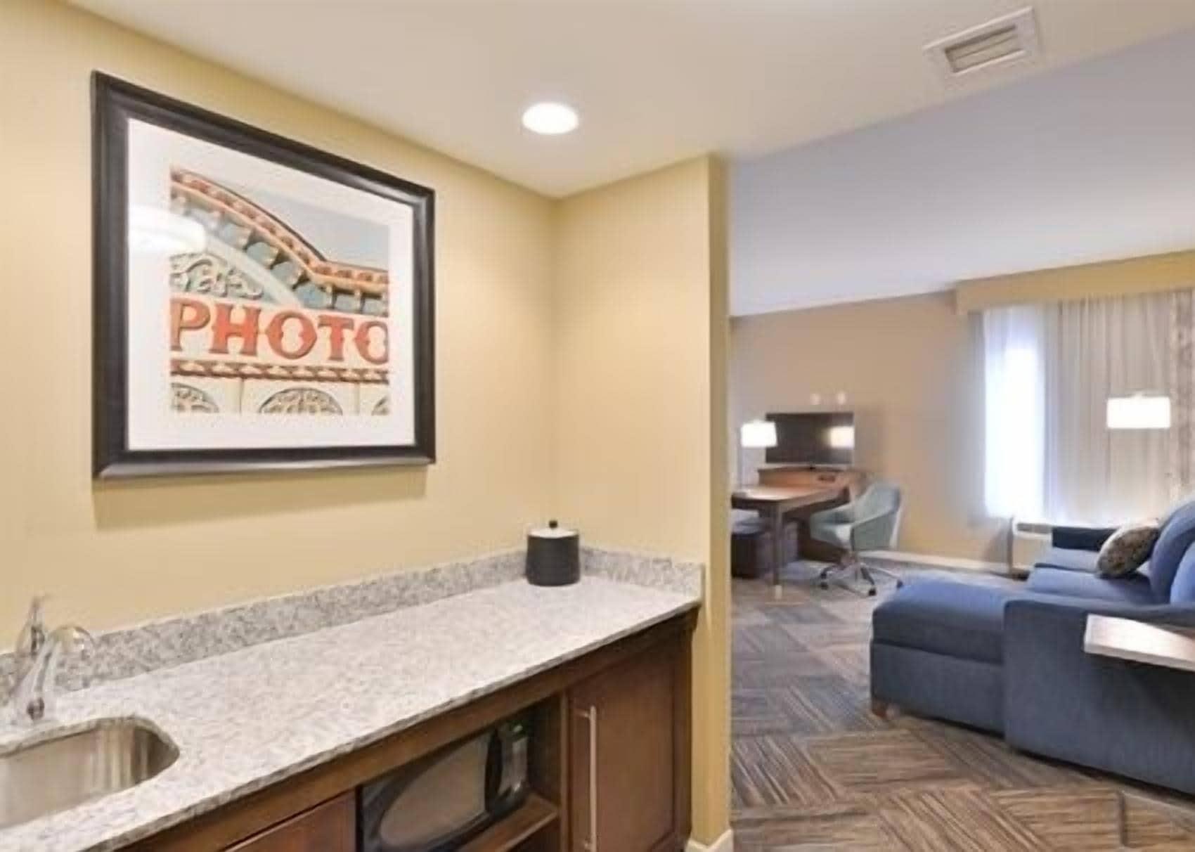 Hampton Inn פונד דו לאק מראה חיצוני תמונה